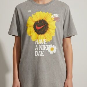 Nike Gray Short Sleeve Tee with Sunflower Graphic